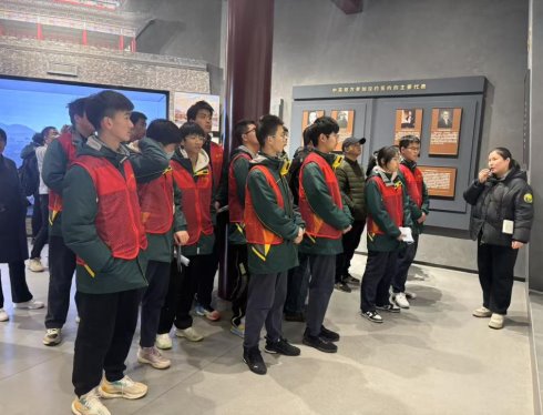 QQ图片20250329215134